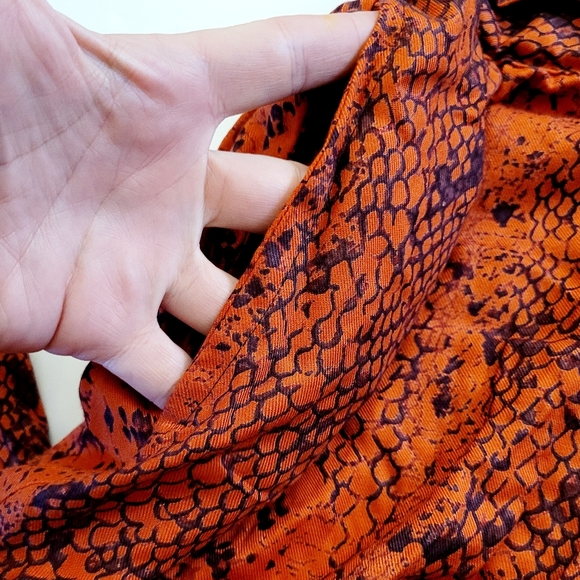 Rusted Snake print Slit pants - Picture 6 of 16